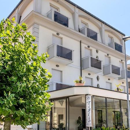 Hotel Tiglio Rimini Zewnętrze zdjęcie