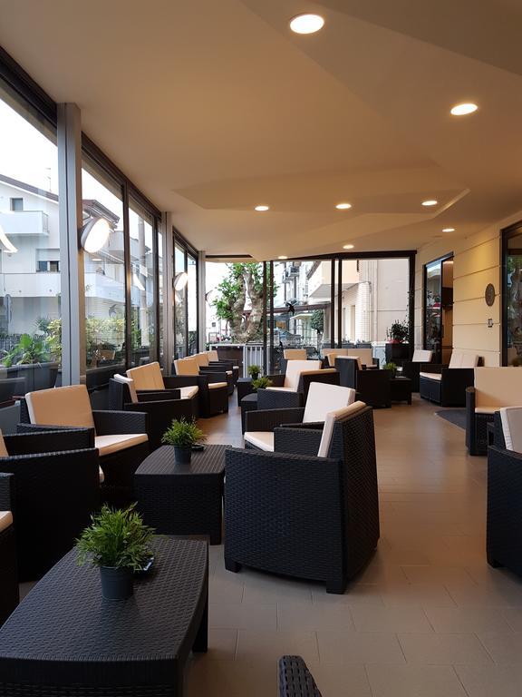 Hotel Tiglio Rimini Zewnętrze zdjęcie