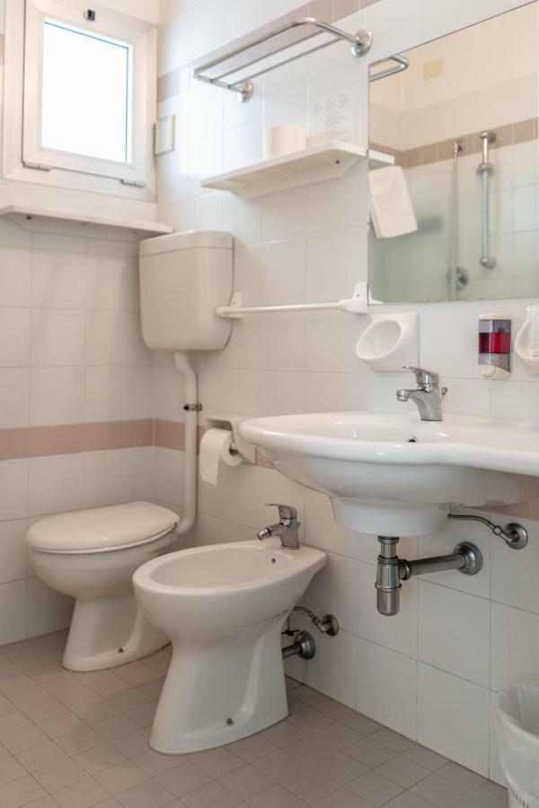 Hotel Tiglio Rimini Zewnętrze zdjęcie